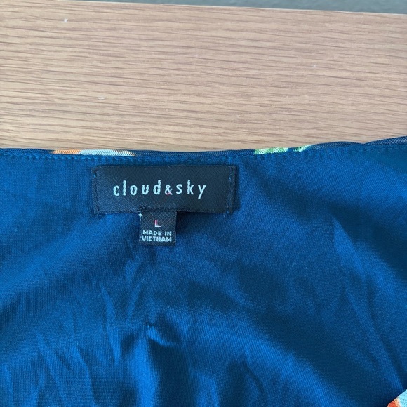 Cloud & Sky Floral Shirt - Picture 5 of 7